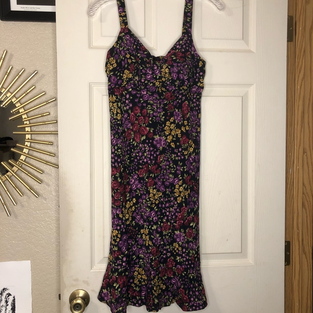 Multi Color Floral Sundress w/Bias cut and slight ruffle at hem, approx. Size Lg